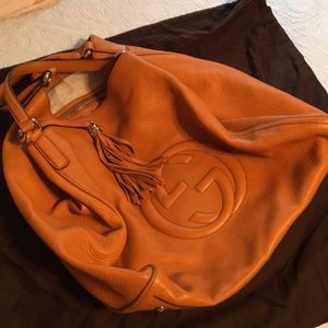 Authentic large Gucci bag. Orange.